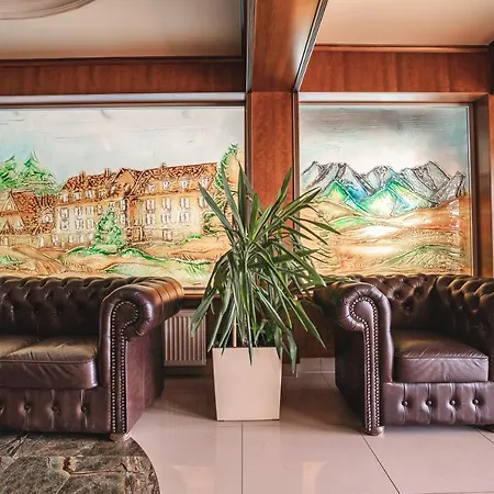 Regionalny & ホテル ビャウィ・ドゥナイェツ