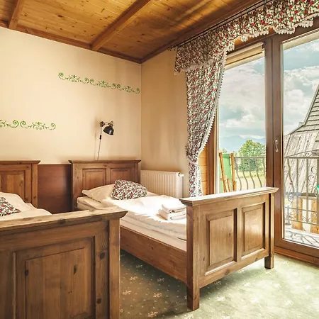 Regionalny & ホテル 4*