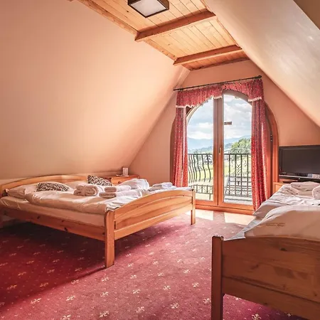 Regionalny & ビャウィ・ドゥナイェツ