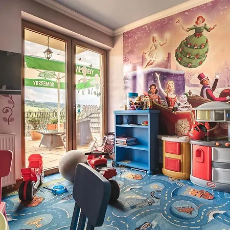 Regionalny & Hotel 4*