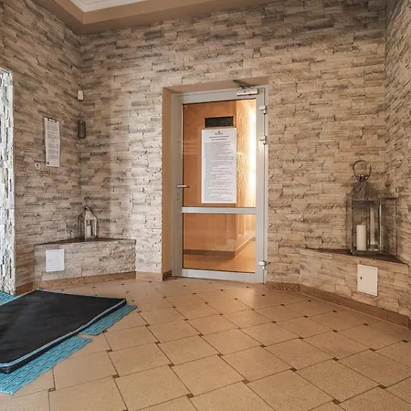 Regionalny & ビャウィ・ドゥナイェツ