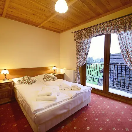 ホテル Regionalny & 4*