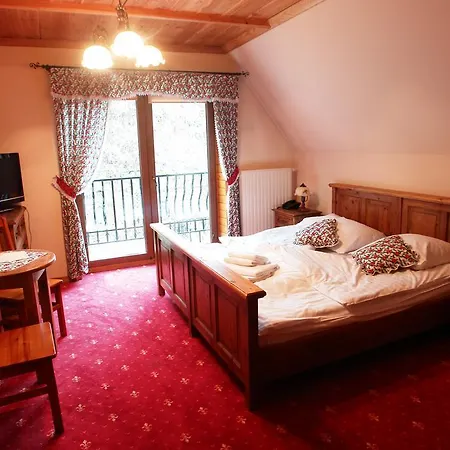 Regionalny & ビャウィ・ドゥナイェツ