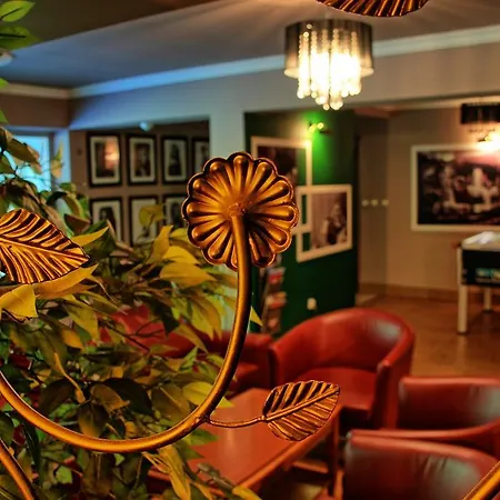 ホテル Regionalny & 4*