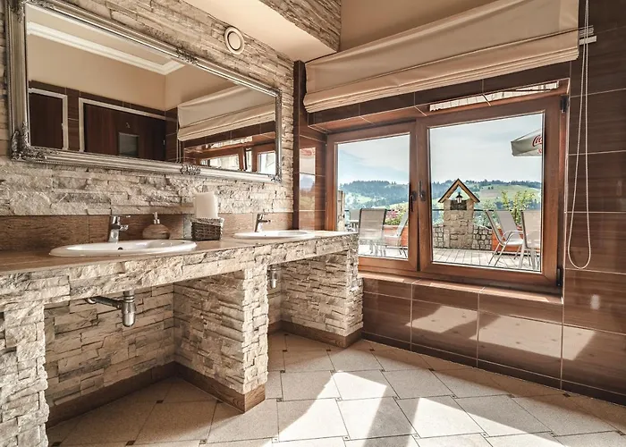 Regionalny & Ξενοδοχείο